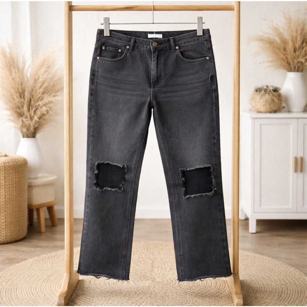Avec Les Filles Distressed Cropped Straigt Leg jeans Light Black Raw Hem 27 x 25